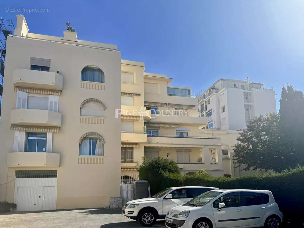 Appartement à CANNES