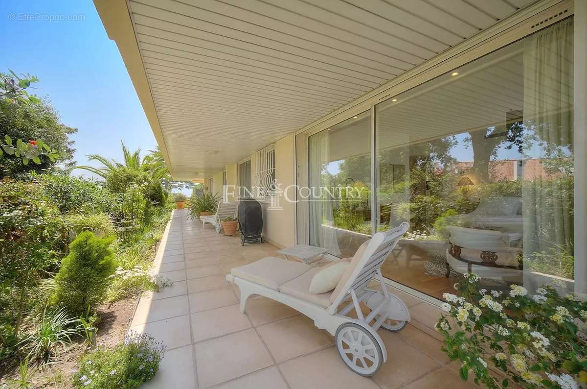 Appartement à CANNES