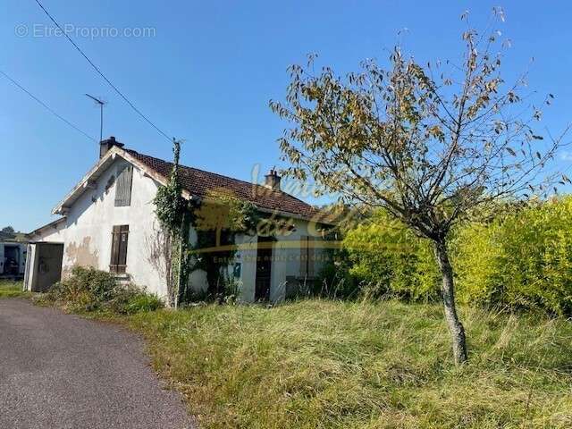 Maison à LUXEUIL-LES-BAINS