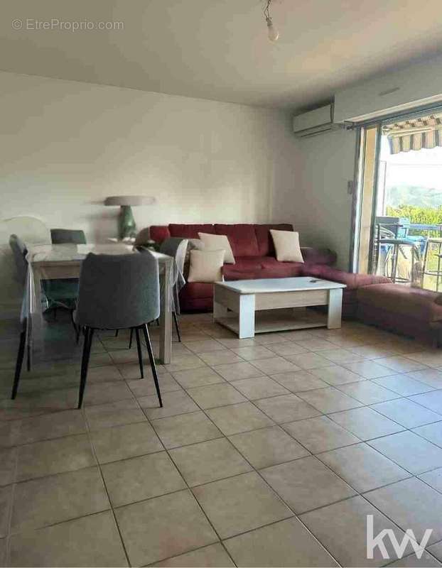 Appartement à MARSEILLE-12E