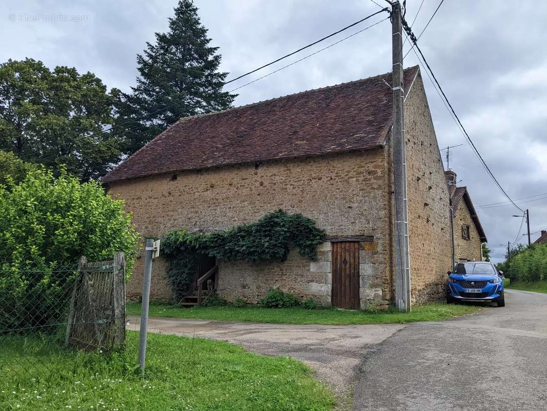 Appartement à CHAILLAC