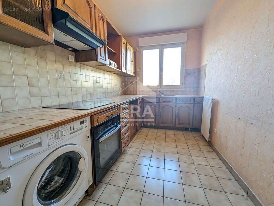 Appartement à LE PLESSIS-TREVISE