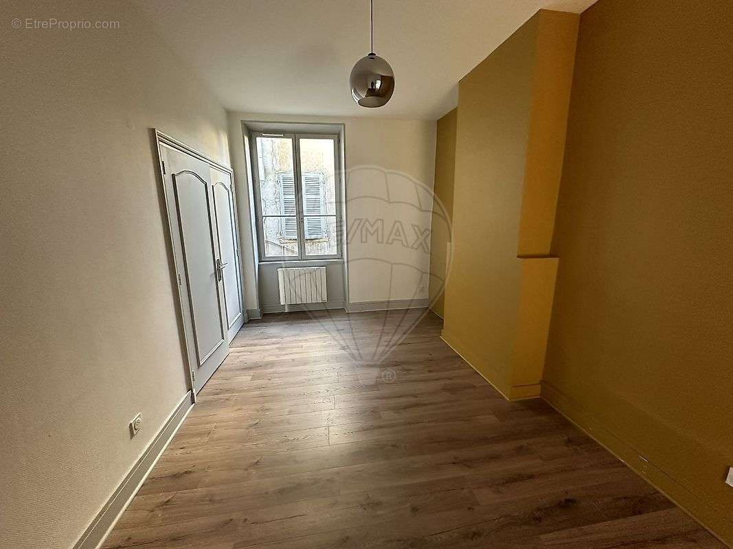 Appartement à VILLEFRANCHE-SUR-SAONE