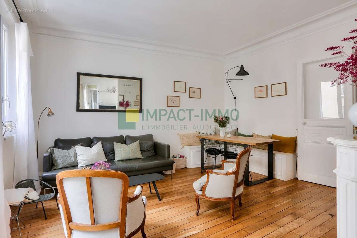 Appartement à PARIS-18E