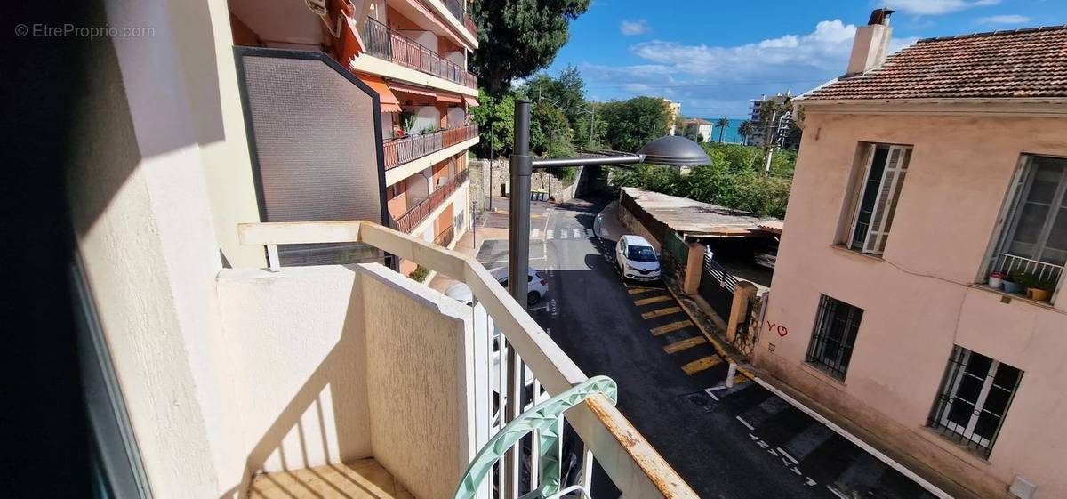 Appartement à MENTON