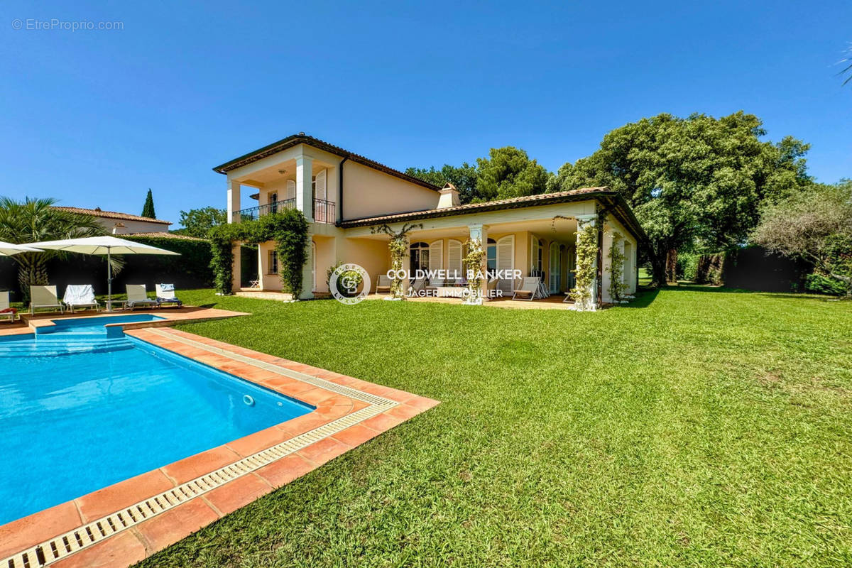 Maison à GRIMAUD