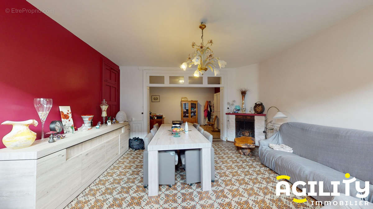 Appartement à GONDECOURT