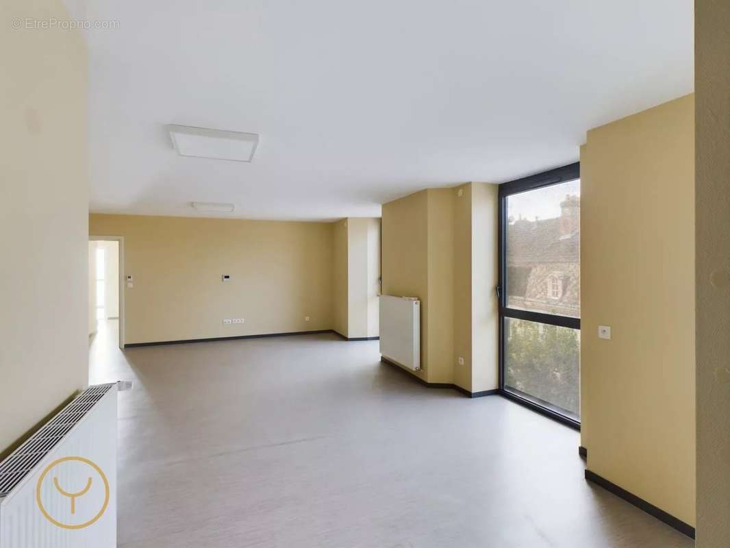 Appartement à ROMILLY-SUR-SEINE