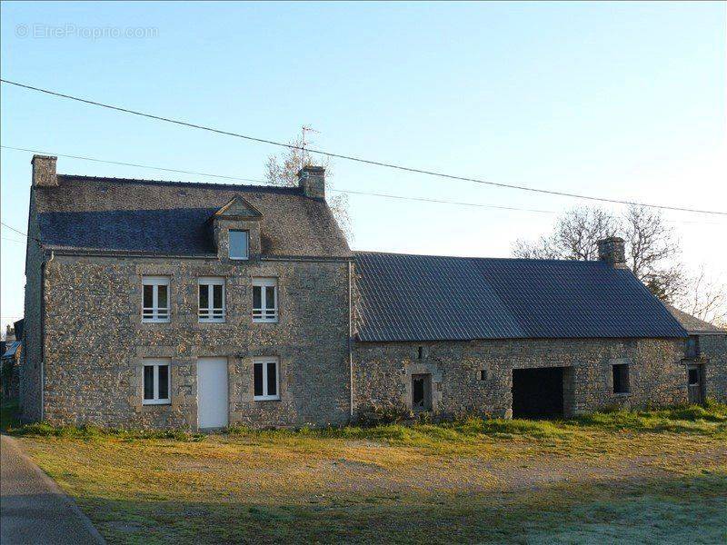 Maison à GUEGON