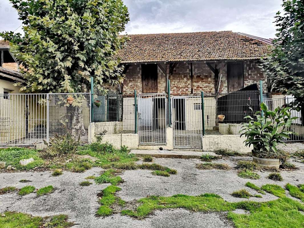 kennels - Maison à CALLIAN