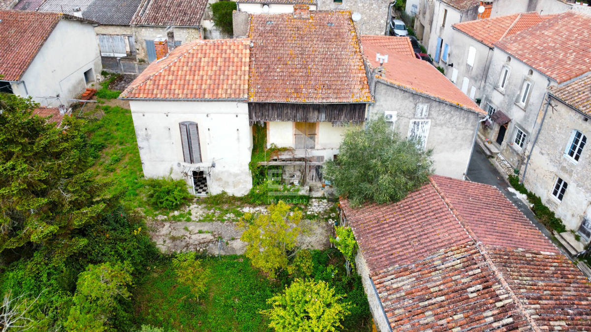 Maison à BAZENS