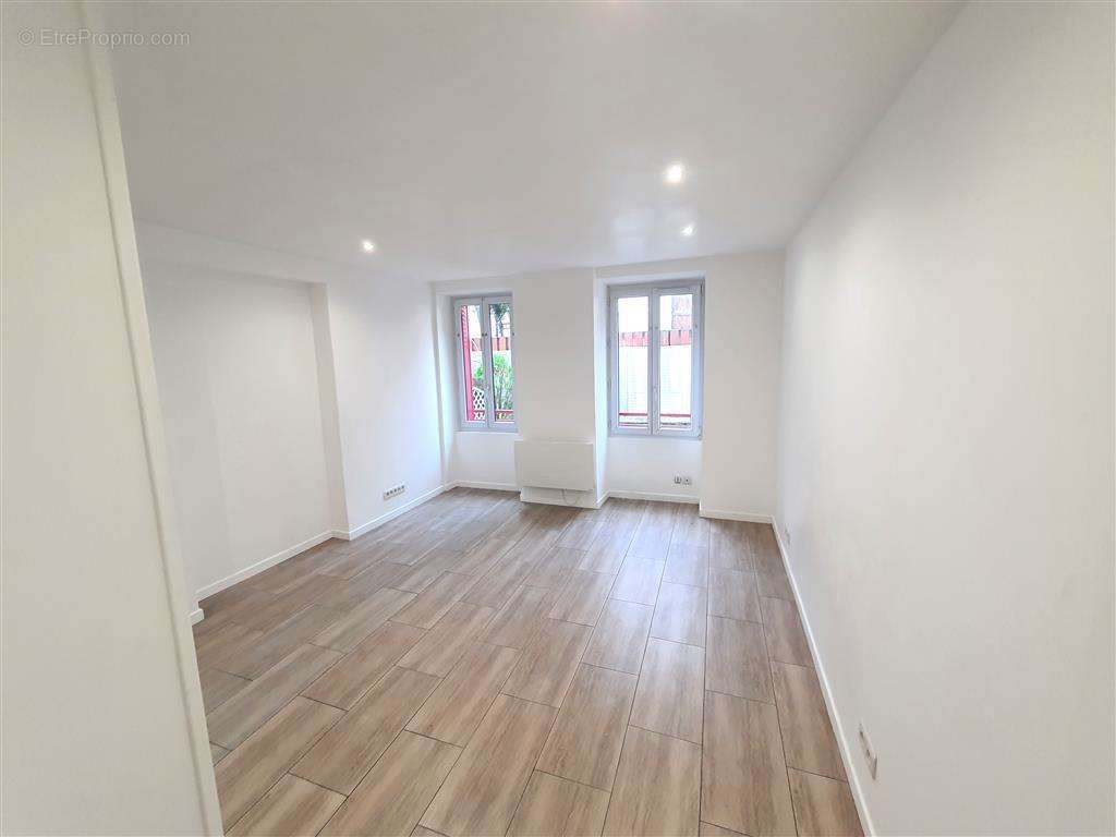 Appartement à CHAMPIGNY-SUR-MARNE