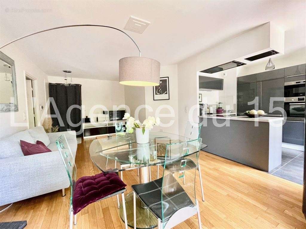 Appartement à ISSY-LES-MOULINEAUX