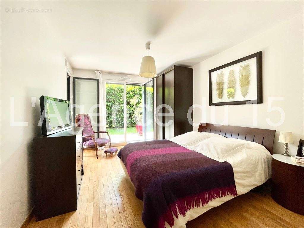 Appartement à ISSY-LES-MOULINEAUX