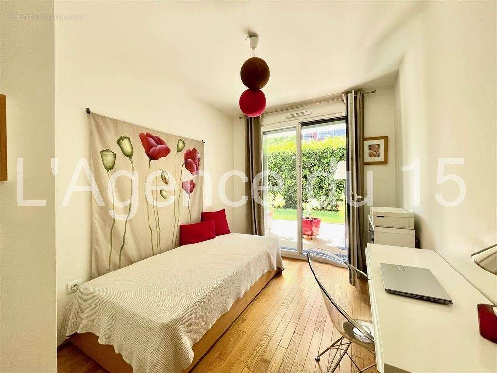 Appartement à ISSY-LES-MOULINEAUX