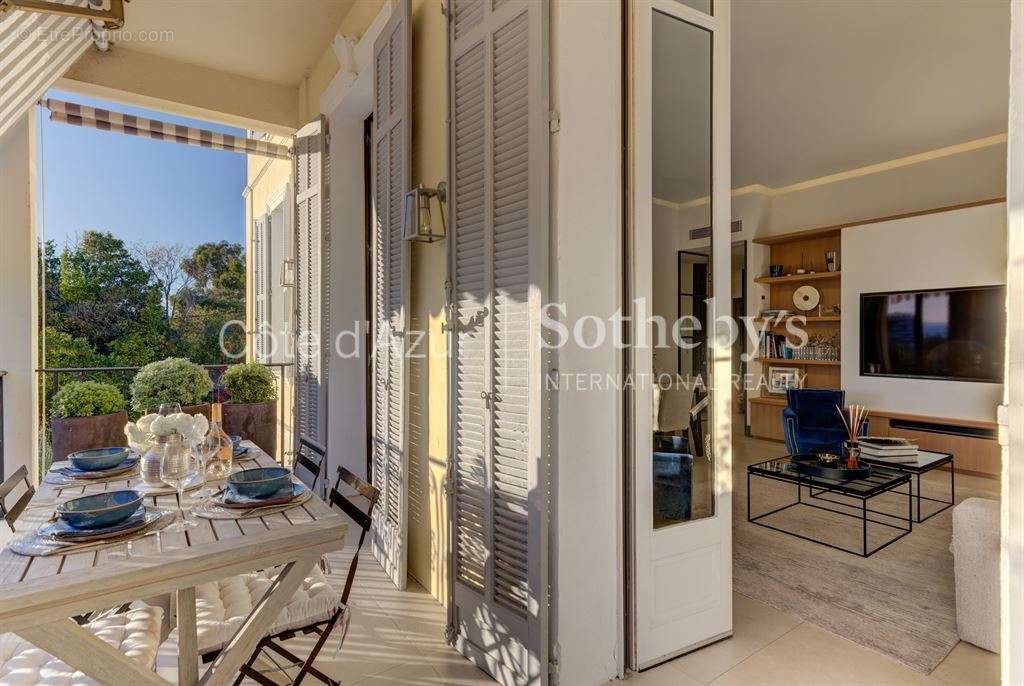 Appartement à CANNES