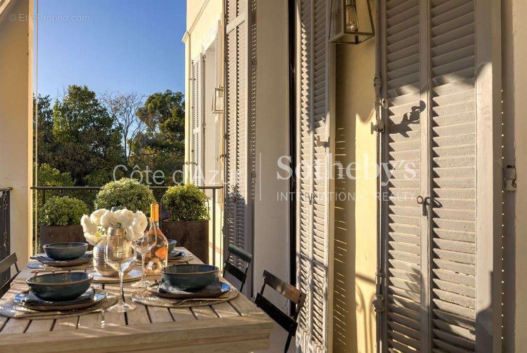 Appartement à CANNES