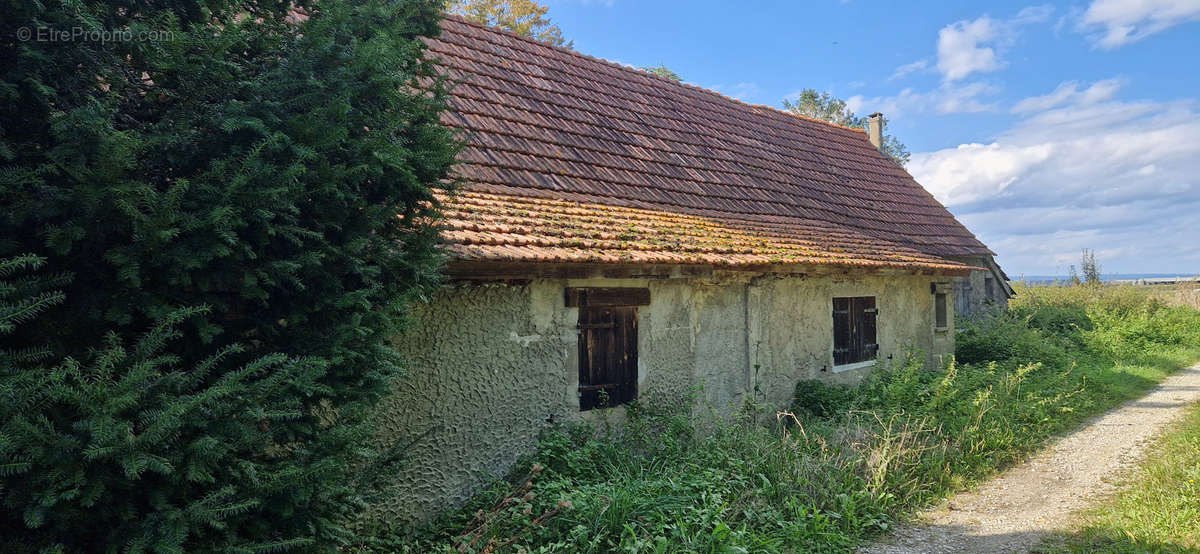 Maison à SAINT-LOUP-GEANGES