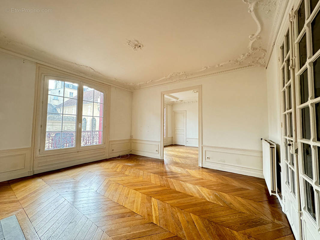 Appartement à SAINT-GERMAIN-EN-LAYE