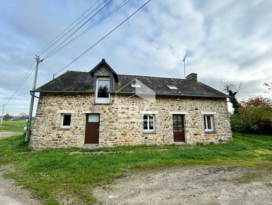 Maison à CHATILLON-EN-VENDELAIS