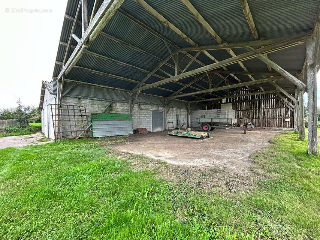 Maison à CHATILLON-EN-VENDELAIS