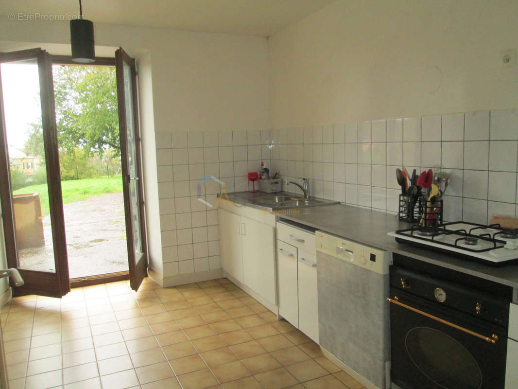 Appartement à LUXEUIL-LES-BAINS