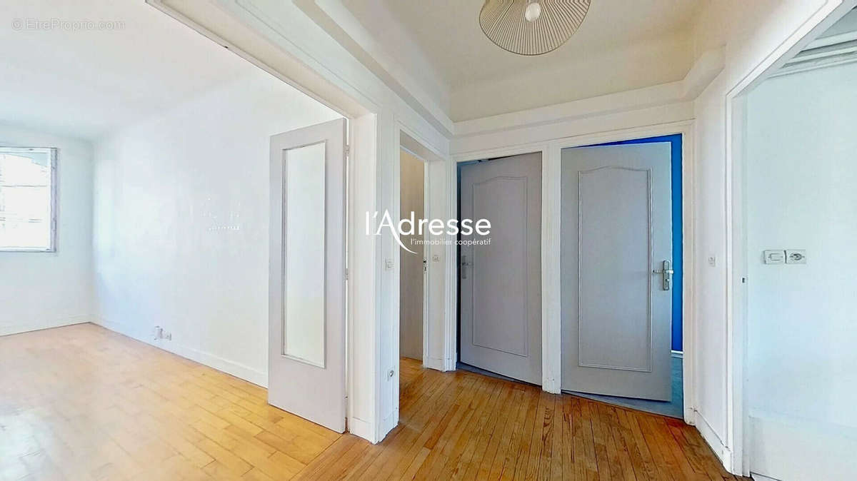 Appartement à ISSY-LES-MOULINEAUX