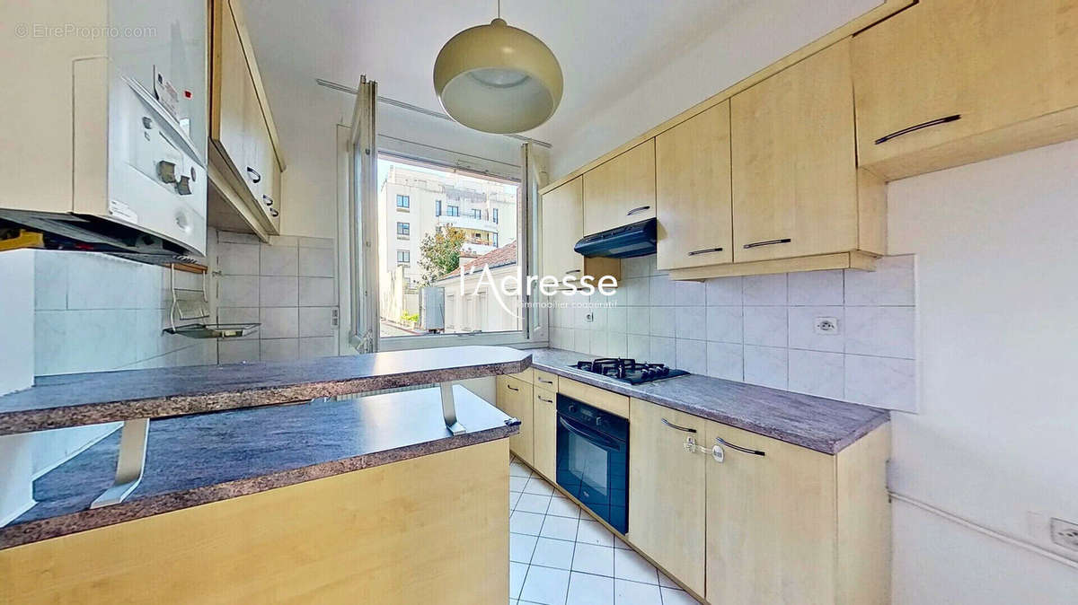 Appartement à ISSY-LES-MOULINEAUX