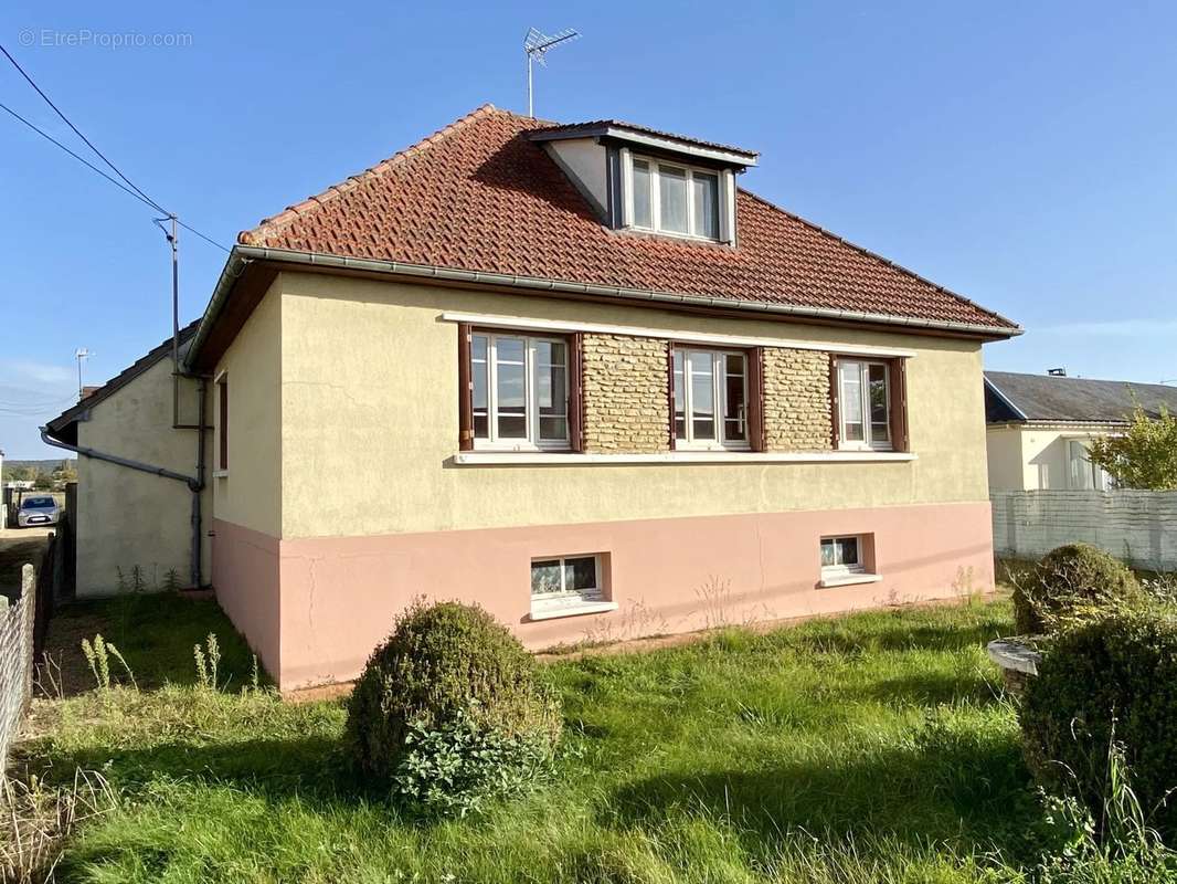 Maison à EVREUX