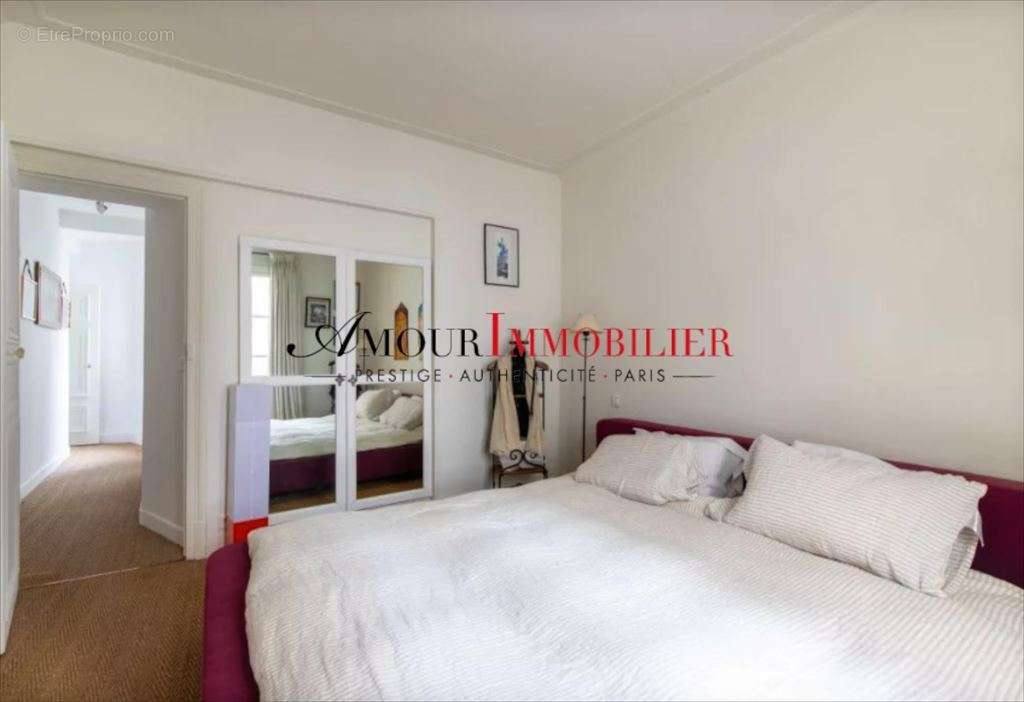 Appartement à PARIS-6E