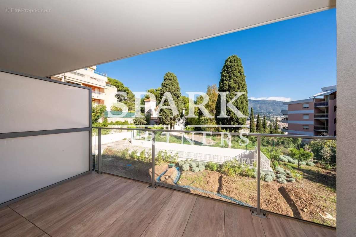 Appartement à ROQUEBRUNE-CAP-MARTIN