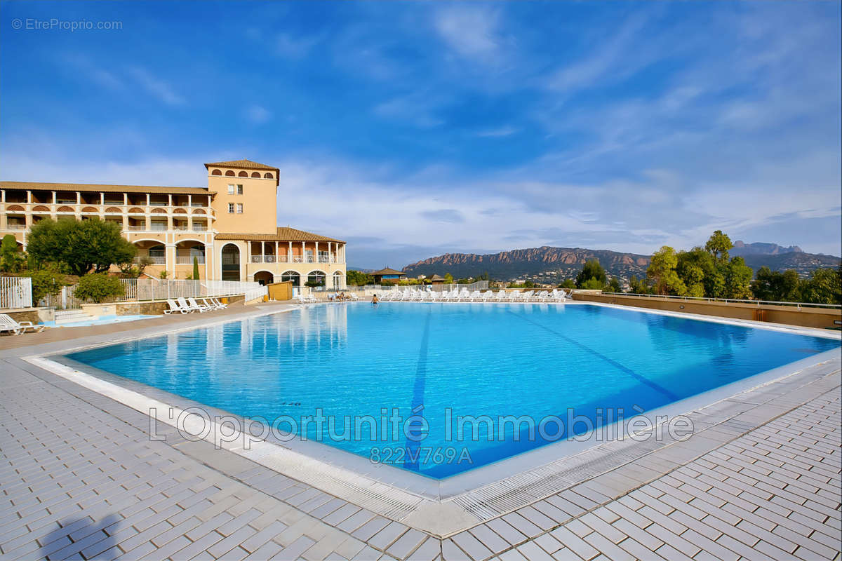 Appartement à SAINT-RAPHAEL