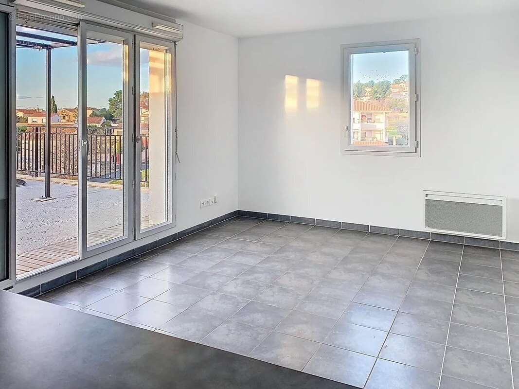 Appartement à PLAN-DE-CUQUES