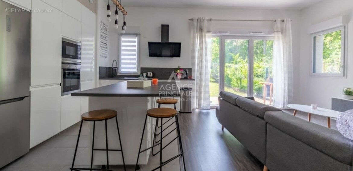 Appartement à POISSY