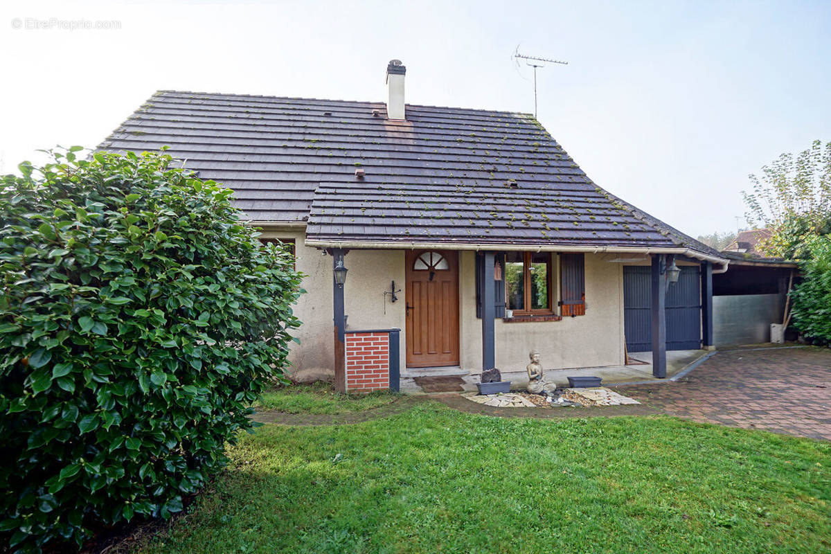 Maison à VITRY-AUX-LOGES