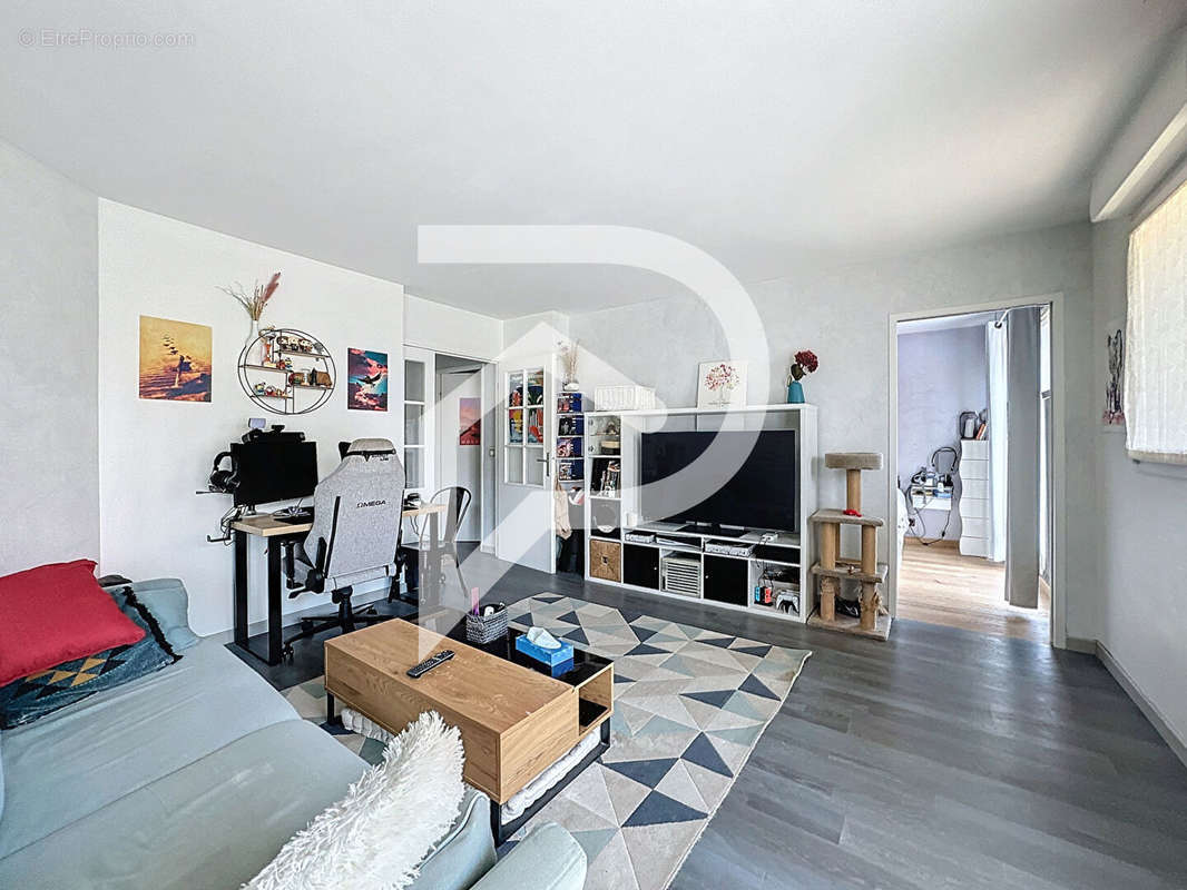 Appartement à RUEIL-MALMAISON