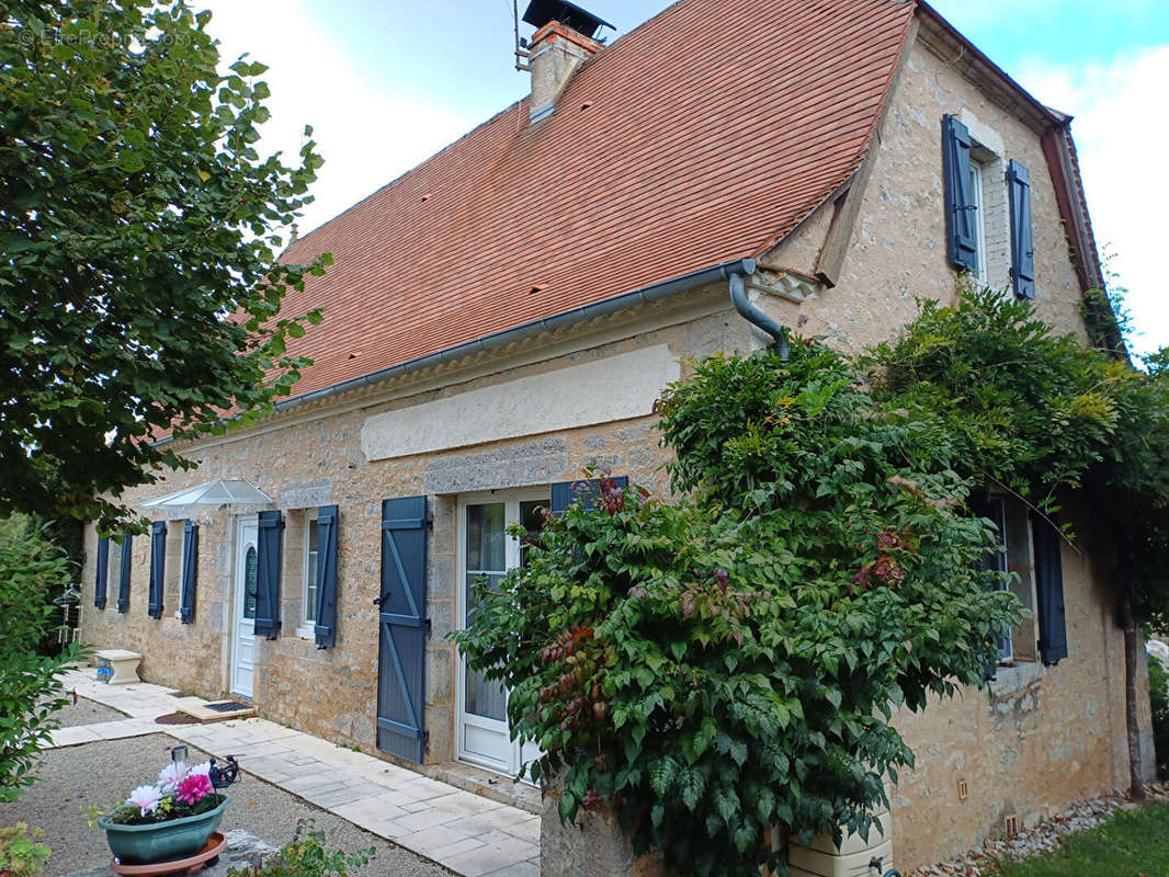 Maison à LIVERNON