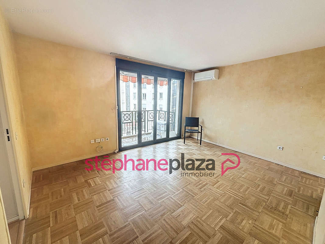 Appartement à LYON-7E