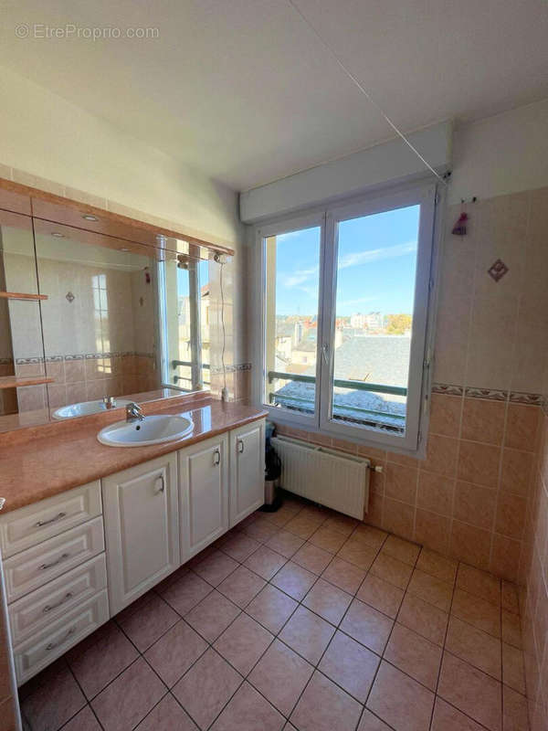 Appartement à BRIVE-LA-GAILLARDE