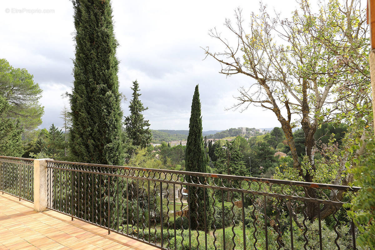 Maison à AIX-EN-PROVENCE