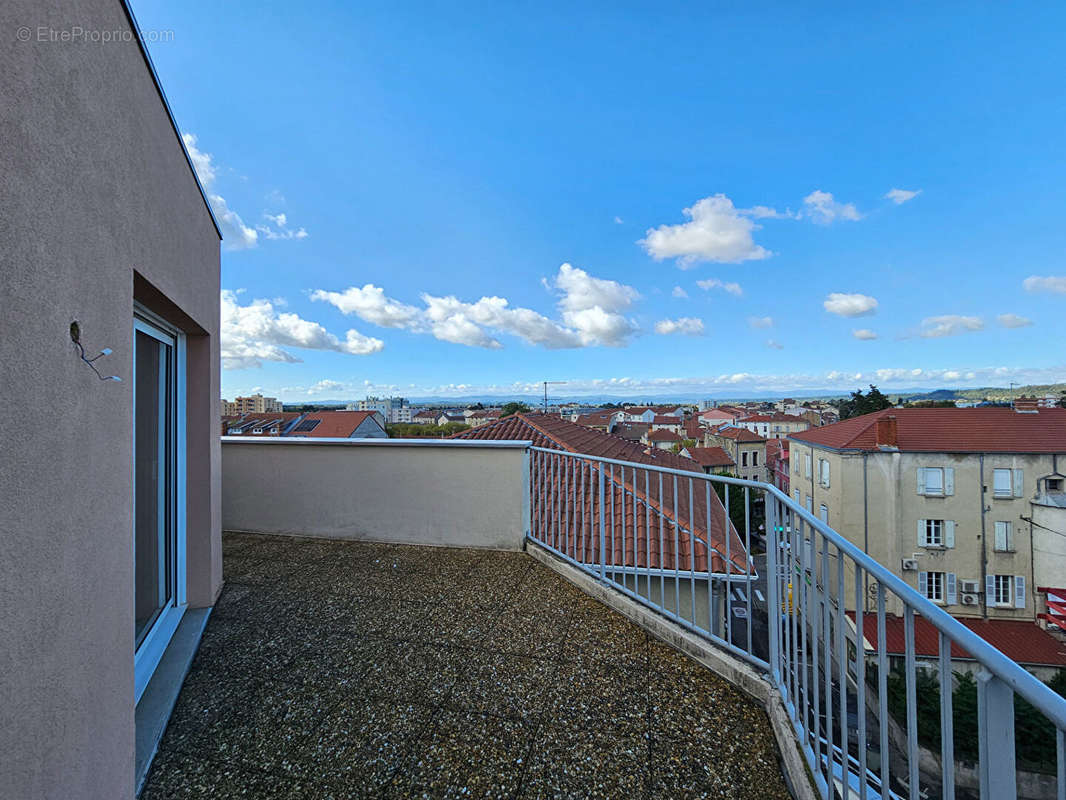 Appartement à ROMANS-SUR-ISERE