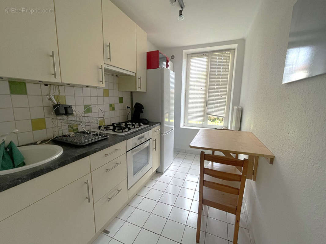 Appartement à ARS-SUR-MOSELLE