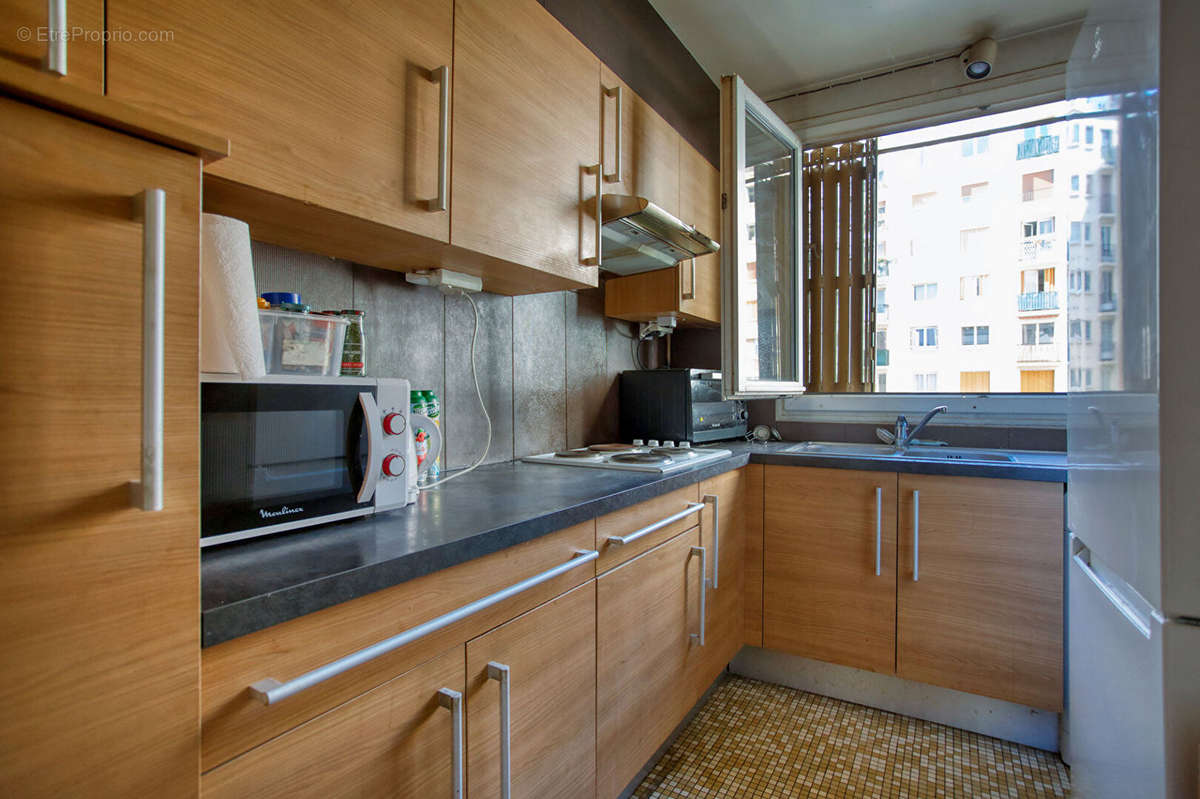 Appartement à PARIS-15E