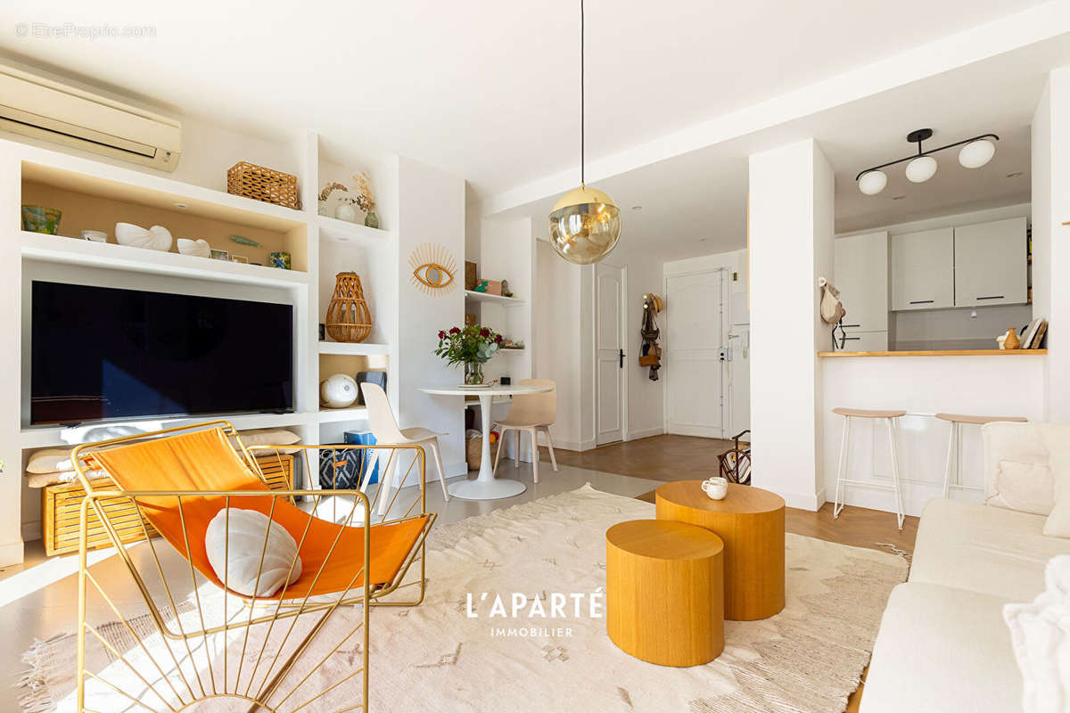 Appartement à MARSEILLE-6E