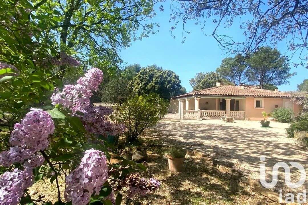 Photo 2 - Maison à PERNES-LES-FONTAINES