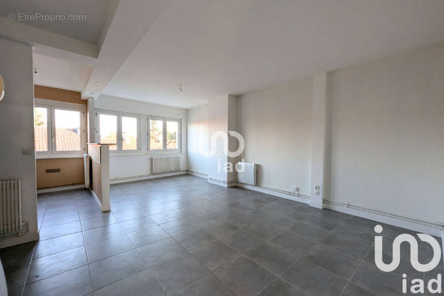 Photo 2 - Appartement à HENIN-BEAUMONT