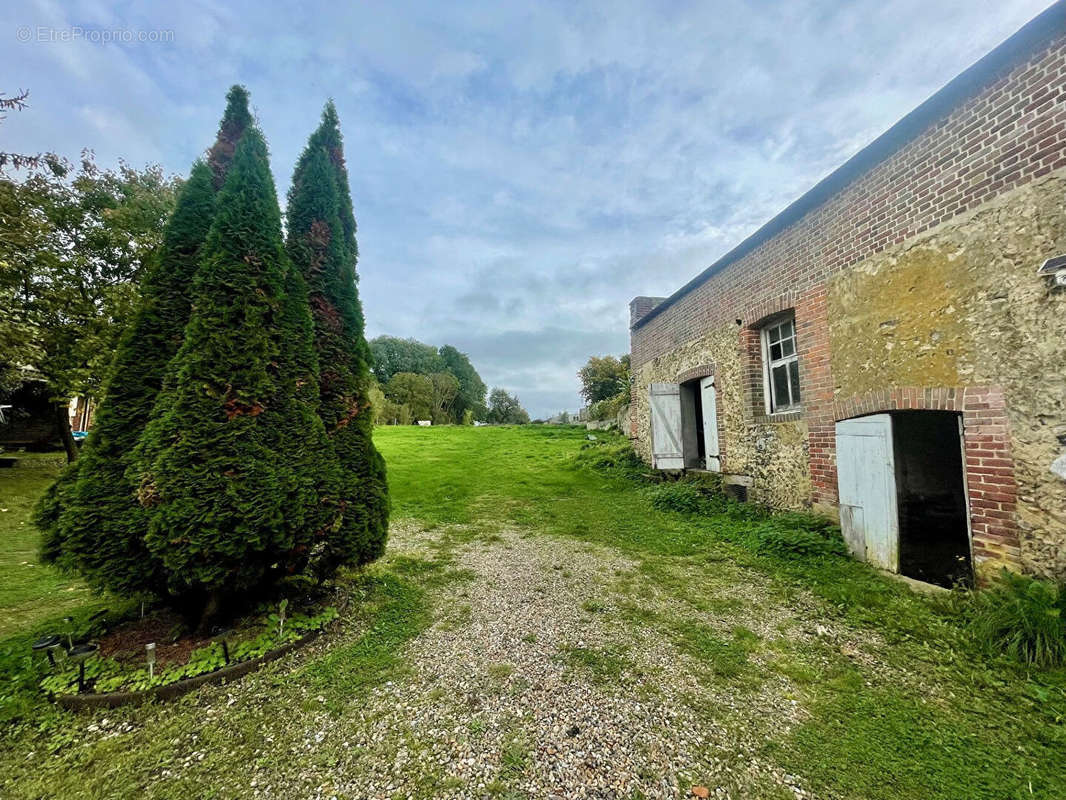 Maison à ETREPAGNY