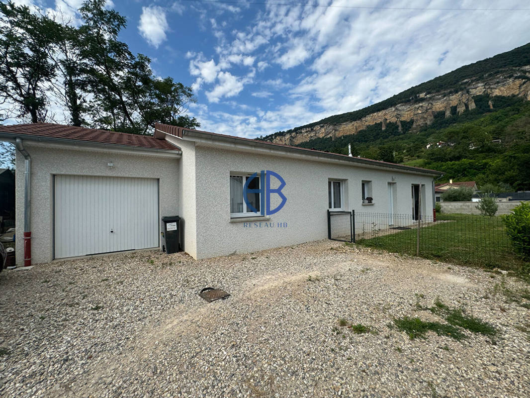 Maison à VILLEBOIS