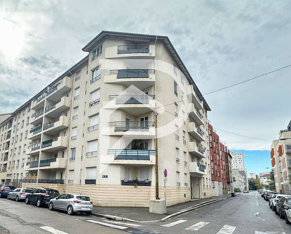 Appartement à VILLEURBANNE