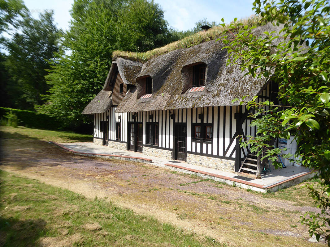 Maison à PONT-L&#039;EVEQUE